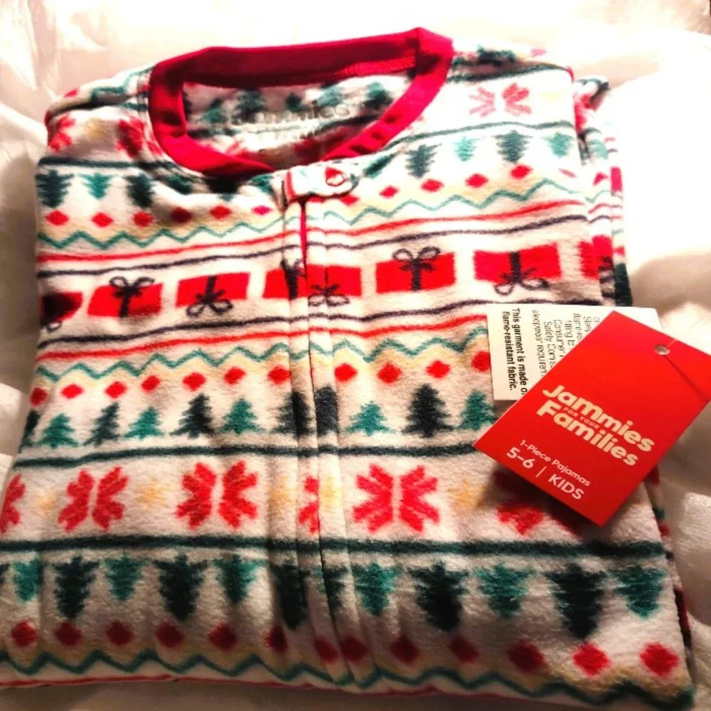 NWT Christmas Holiday Onesy Pajamas Fleece Jammies 7-8